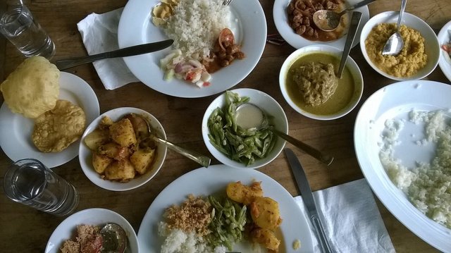 unch w Guest House Singharaja Forest Edge. Sri Lanka•Foto: D. Jaworska