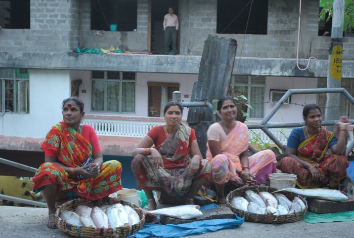 Kobiety z rybami. Andamany. Indie. Foto: D. Jaworska