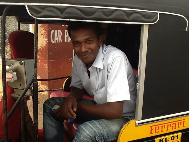 Midhun, młody rikszarz z Kerali. Indie. Foto: D. Jaworska